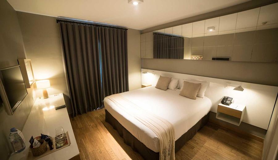 Hotel Arenales Buenos Aires Exterior photo